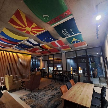 Karvi Hostel & Suites Batumi Ngoại thất bức ảnh