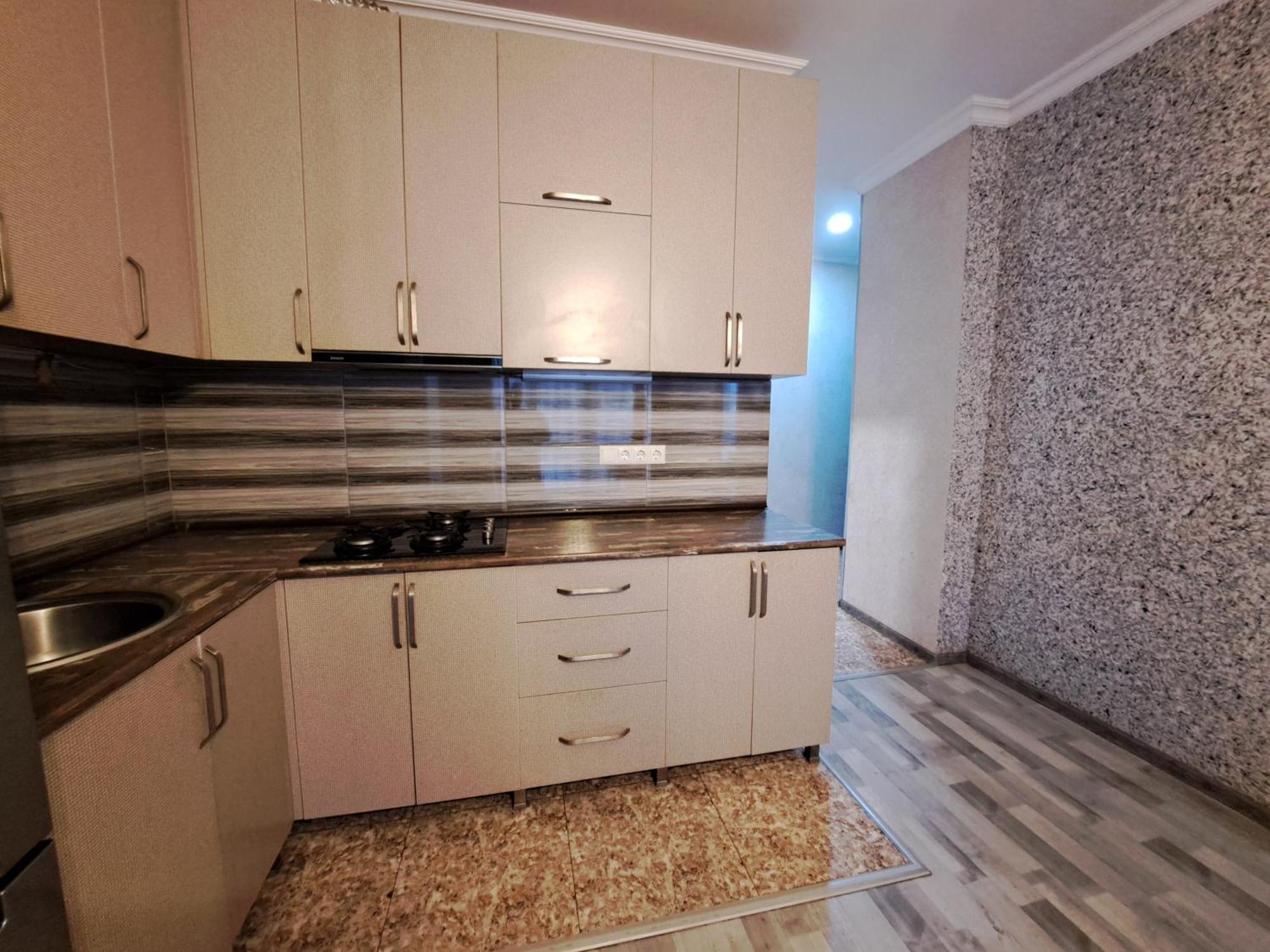 Karvi Hostel & Suites Batumi Ngoại thất bức ảnh