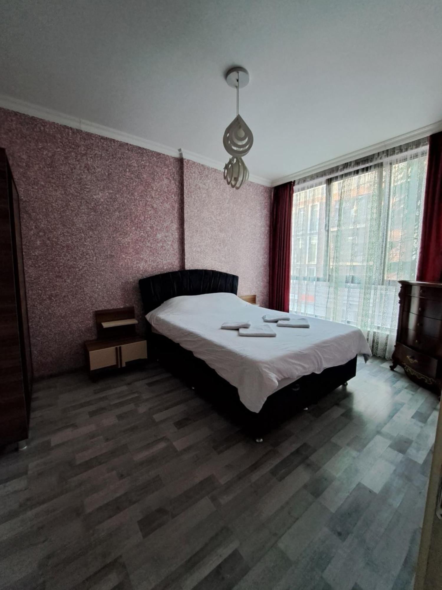Karvi Hostel & Suites Batumi Ngoại thất bức ảnh