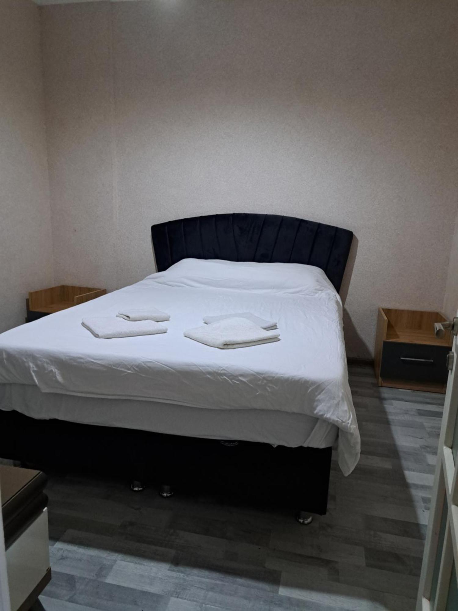 Karvi Hostel & Suites Batumi Ngoại thất bức ảnh