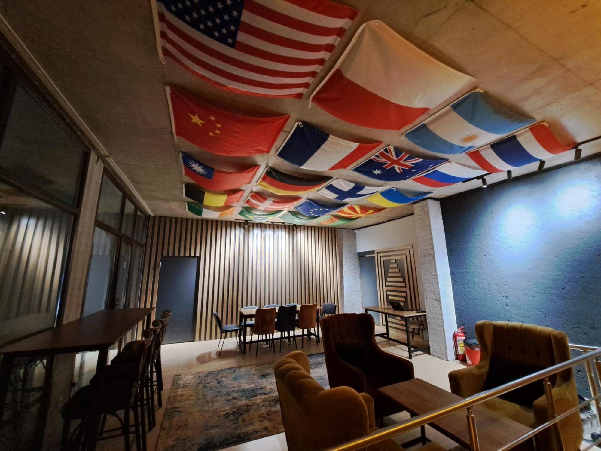 Karvi Hostel & Suites Batumi Ngoại thất bức ảnh